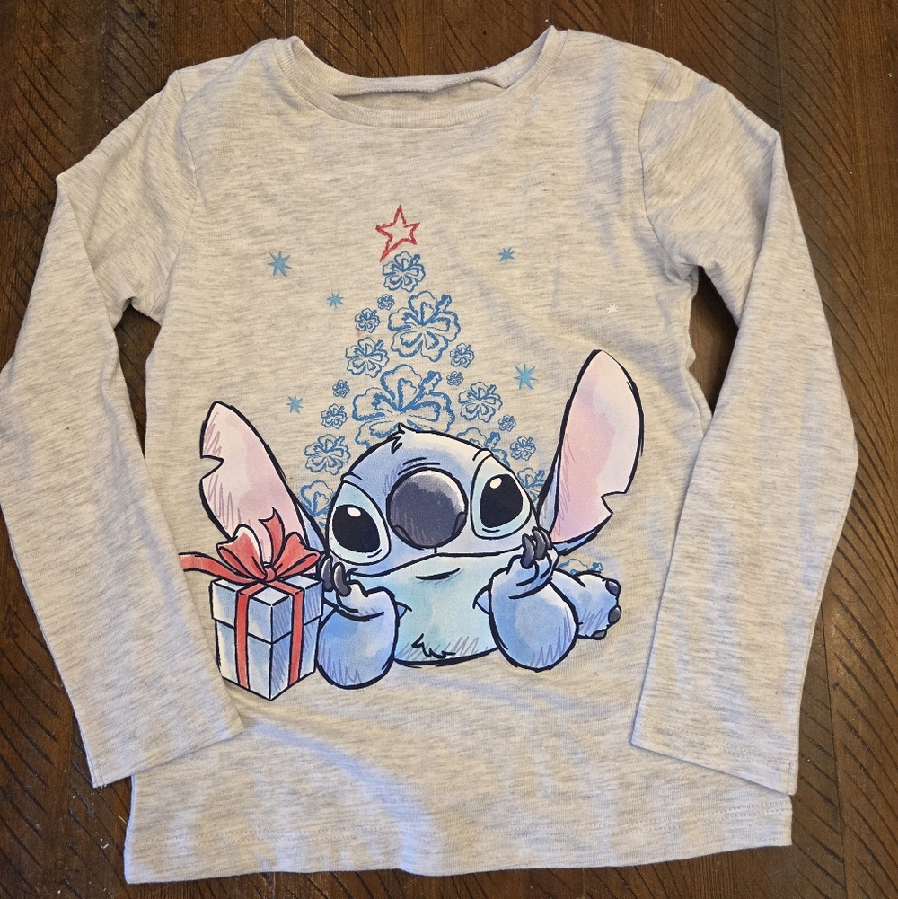 🎉5/$10 Disney Stitch Christmas Long Sleeve Shirt 5